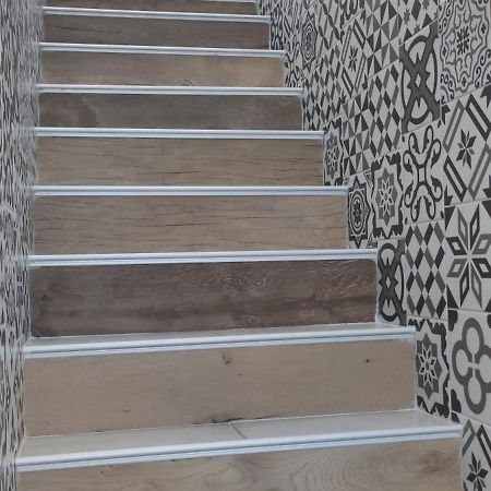 Les Suites Du Relais Saint-Martin-dʼAblois Exteriör bild
